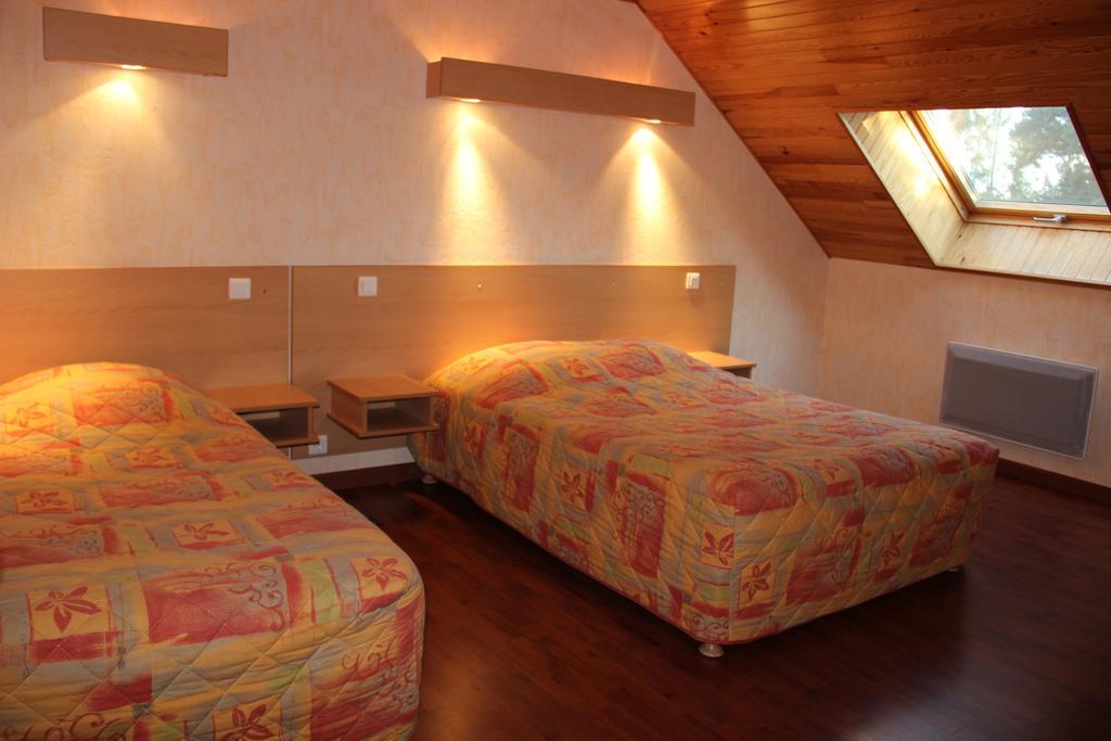 Hotel Restaurant Logis La Meridienne Anglards de Saint Flour Phòng bức ảnh