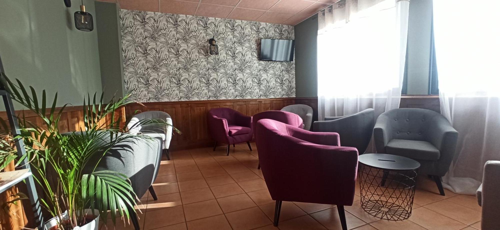 Hotel Restaurant Logis La Meridienne Anglards de Saint Flour Ngoại thất bức ảnh