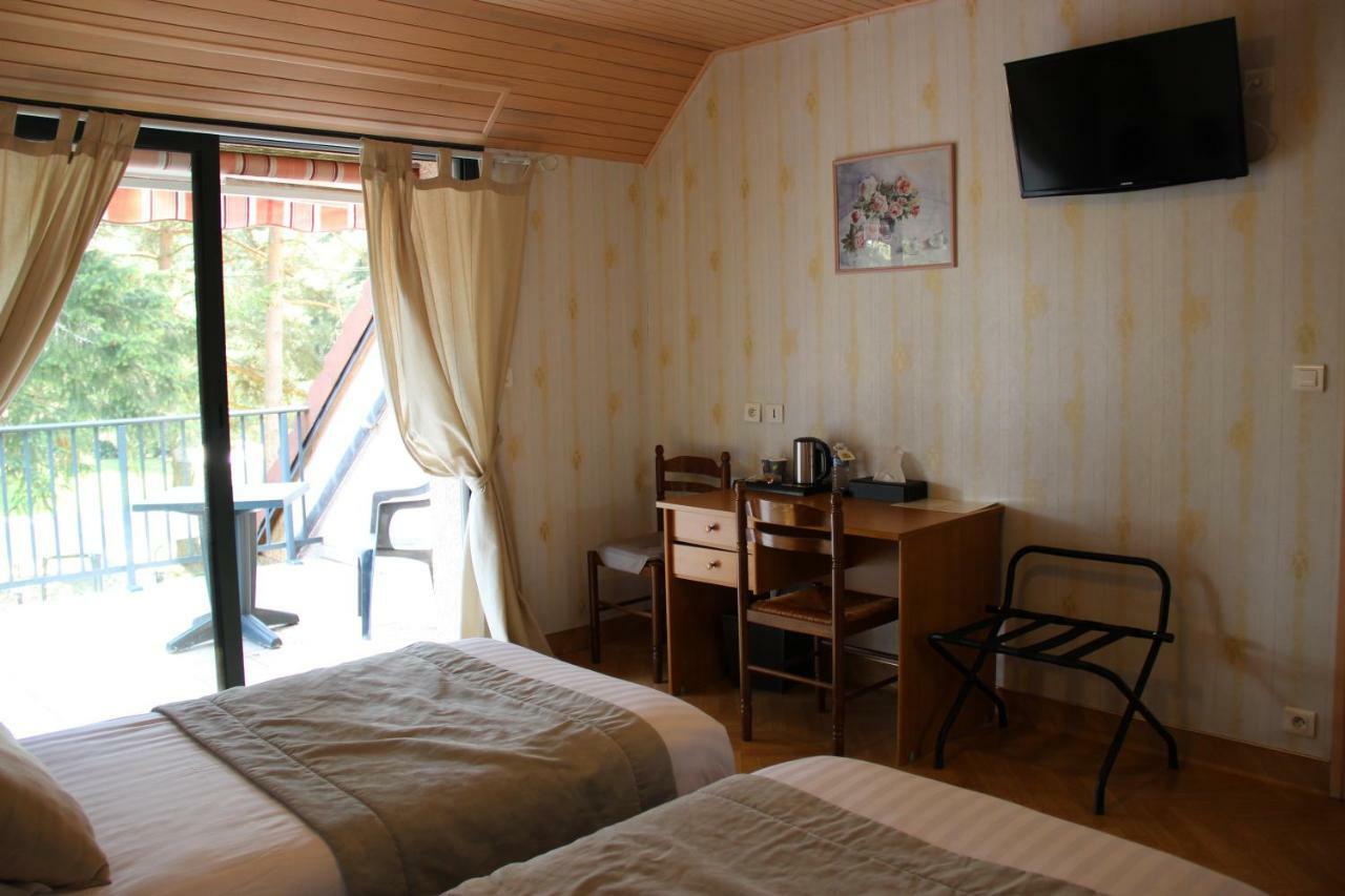 Hotel Restaurant Logis La Meridienne Anglards de Saint Flour Ngoại thất bức ảnh