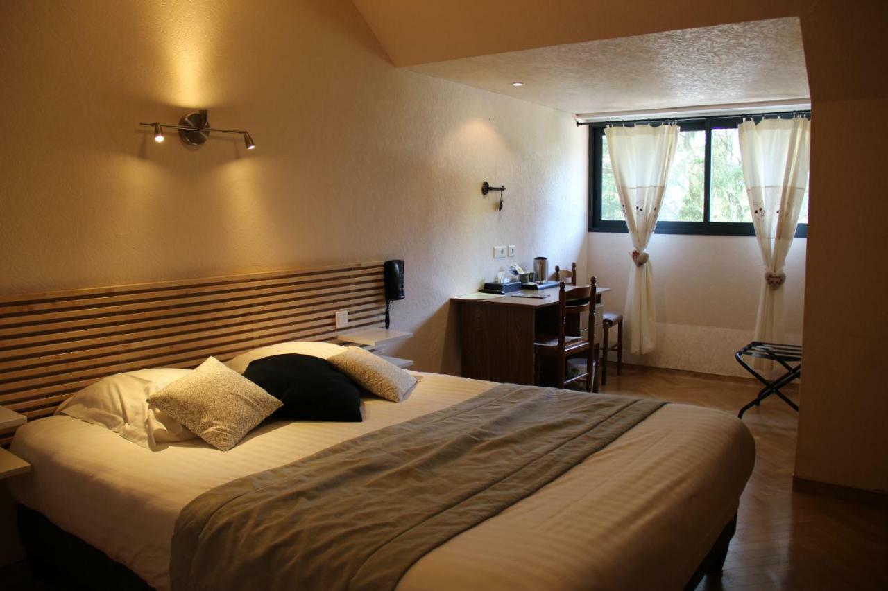 Hotel Restaurant Logis La Meridienne Anglards de Saint Flour Ngoại thất bức ảnh
